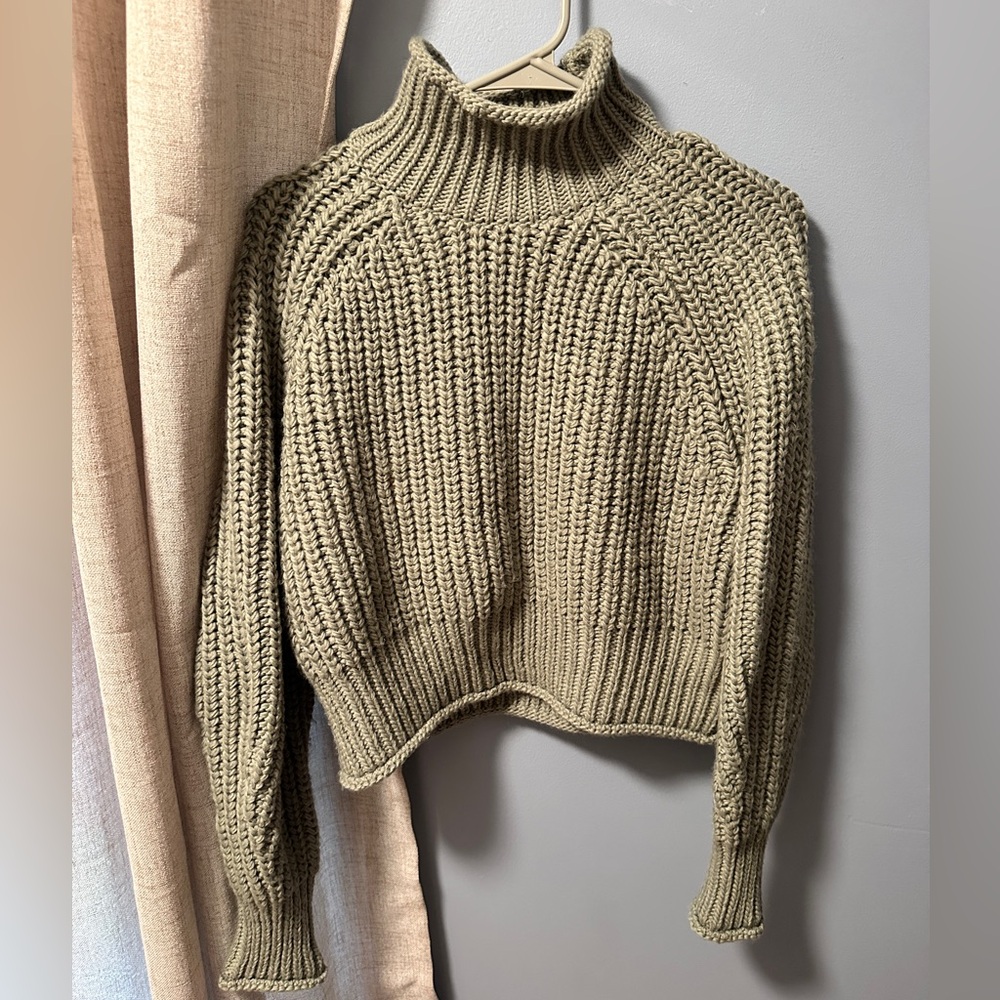 H&M Green Cowl Turtleneck Sweater Chunky Knit
